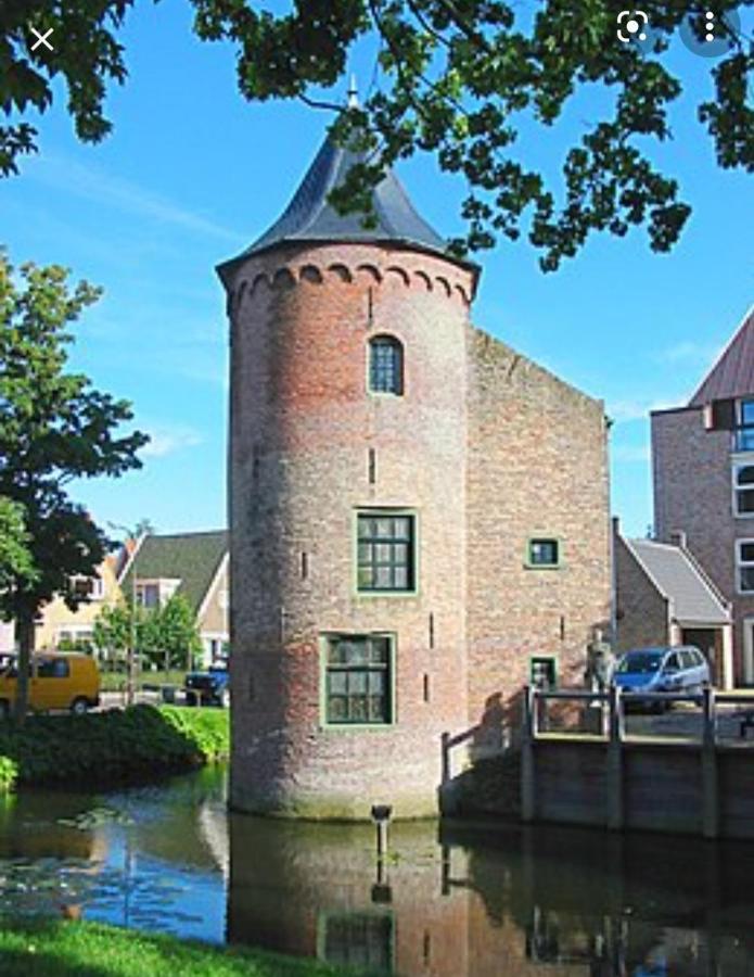 Huisje Britt Met Grote Tuin En Veel Privacy Dirkshorn Exterior foto